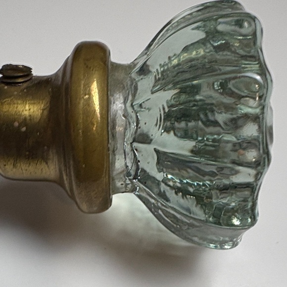 Vintage Glass and Brass Door Knob - Picture 12 of 14
